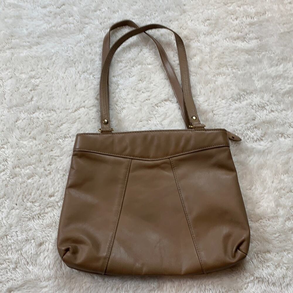 Vintage 80s genuine leather caramel‎ shoulder bag